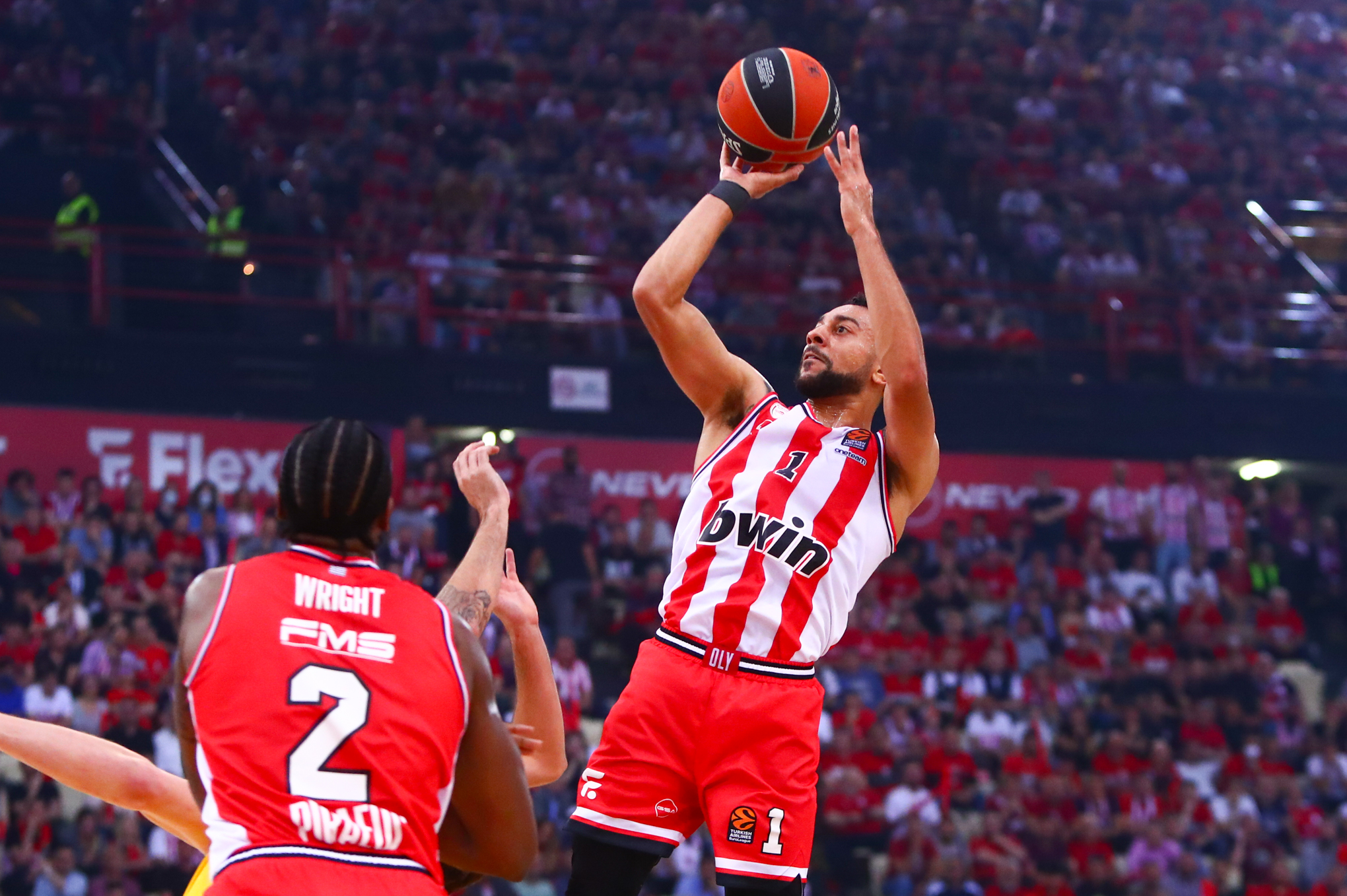 La revolución en Olimpia Milano puede llegar con Nebo y el fichaje de este base