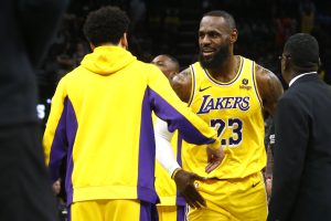 LeBron James tomó una decisión sobre la búsqueda de entrenador para los Lakers