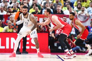 Un ex del Real Madrid cambiará el Pireo por Belgrado