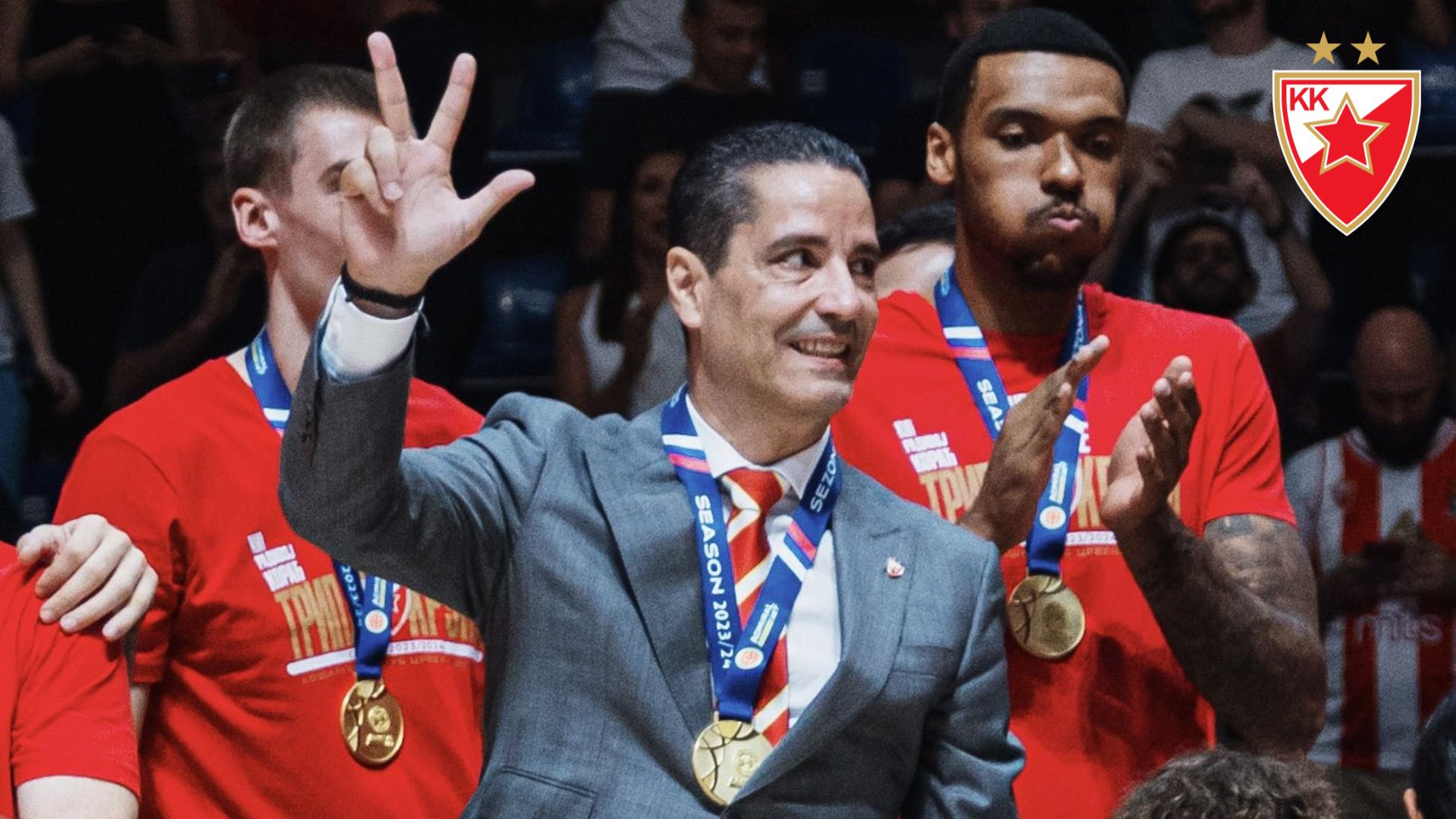 Estrella Roja gana la liga sin jugar, Partizan arde en críticas