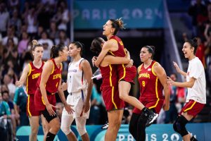 “De penalti injusto”: Miguel Méndez en otro agónico partido de España en los JJOO