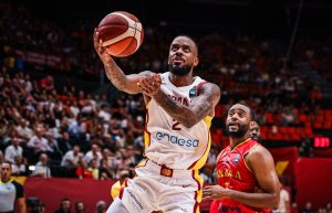 Lorenzo Brown se rinde ante su ‘nuevo’ compañero del Preolímpico: “Puede hacerlo todo”