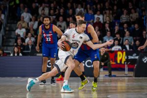 Se marcha del Monbus Obradoiro y se une a la revolución de la Primera FEB