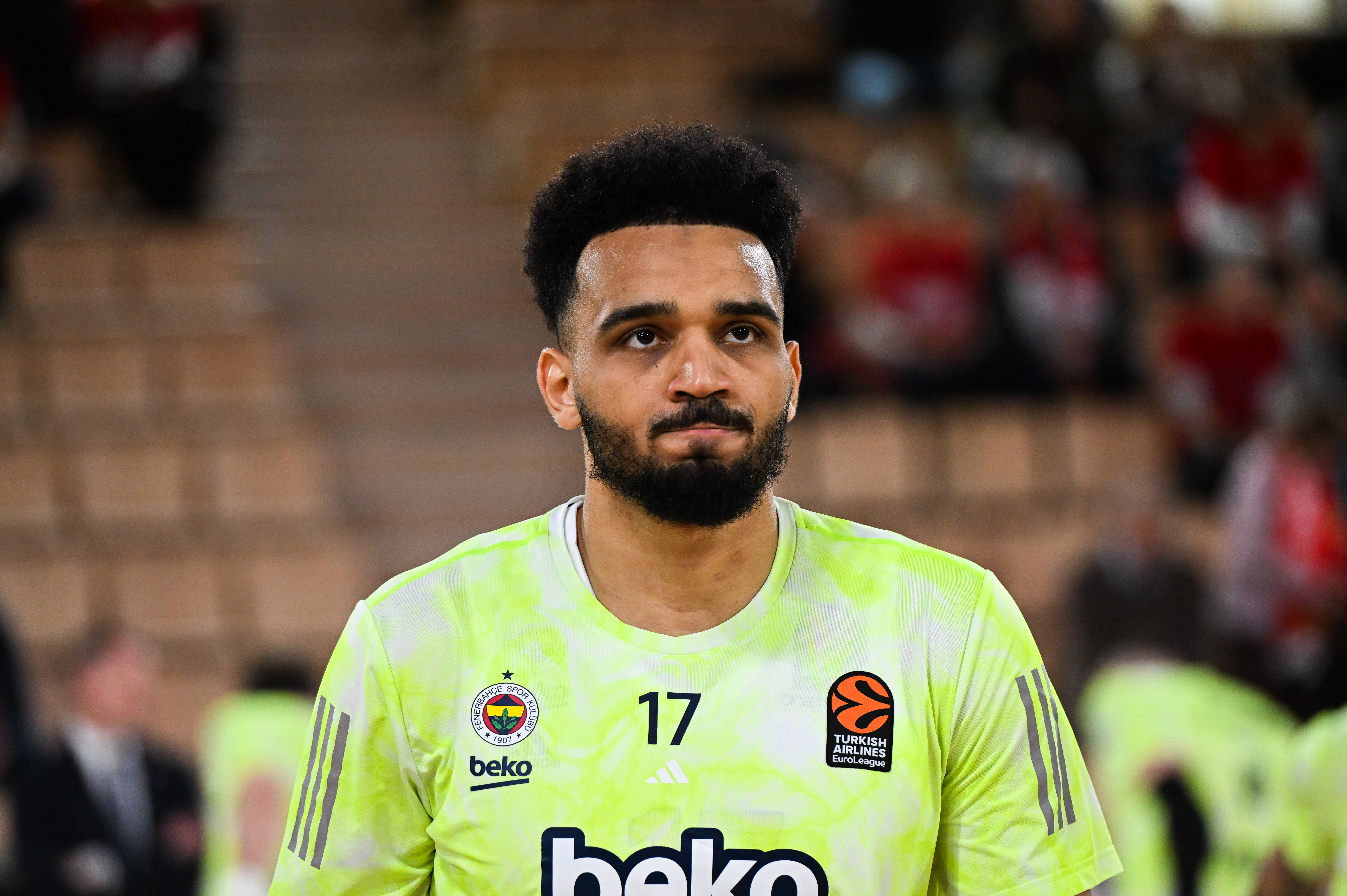 El regreso de Amine Noua a España: ¿qué puede aportar en Granada?