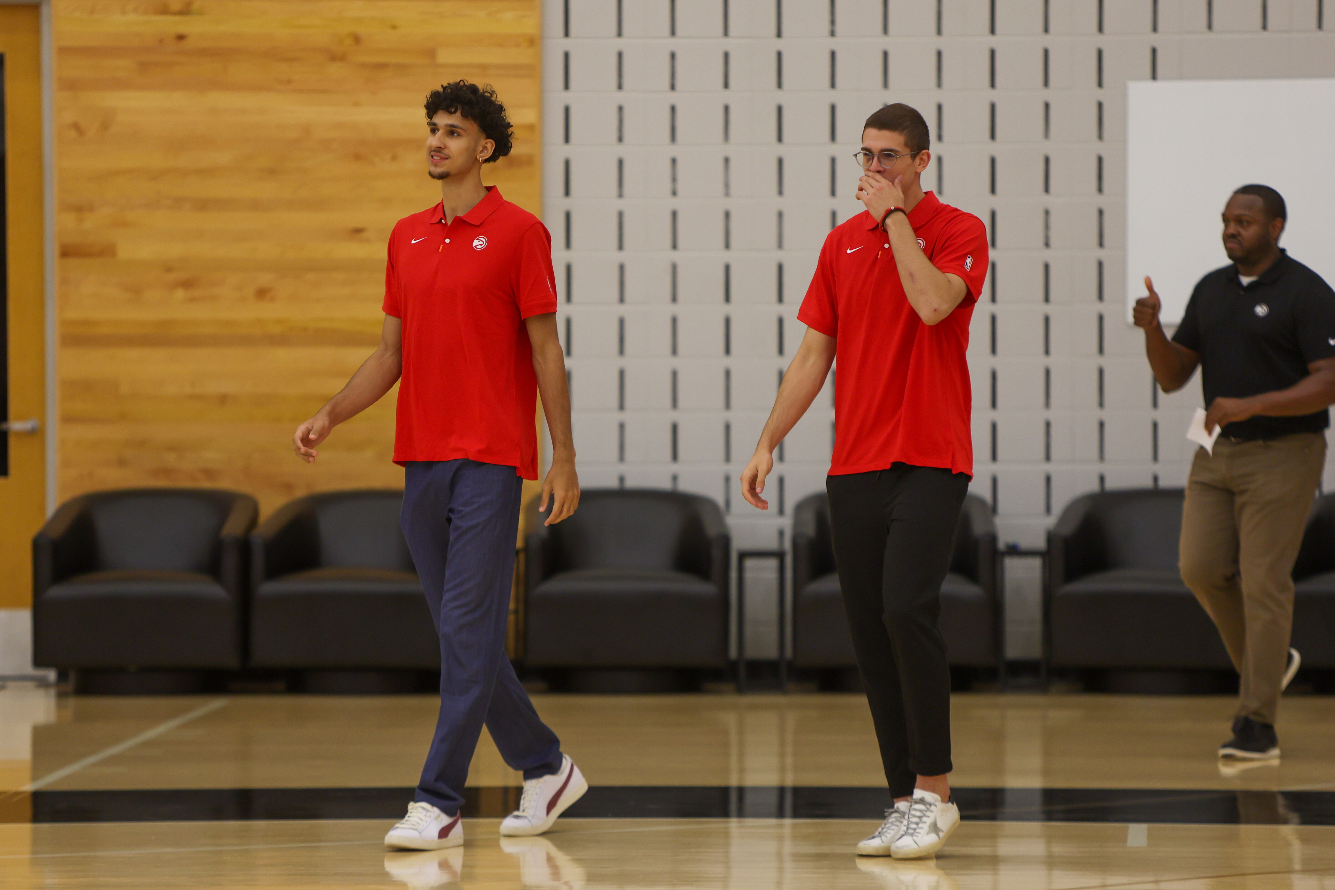 Se complica su fichaje por Estrella Roja: una lesión se interpone