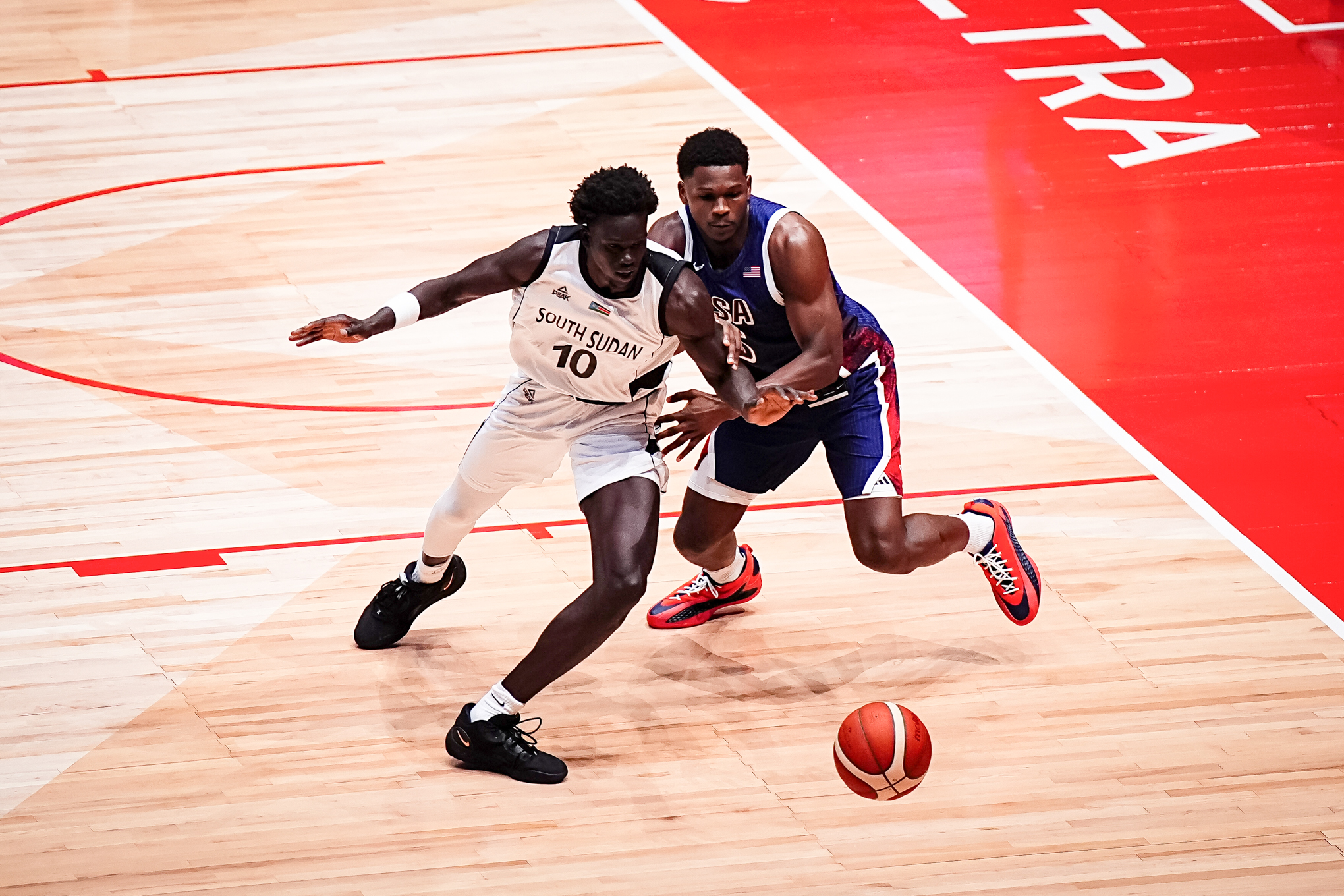 La cruda realidad de Sudán del Sur de baloncesto: “Él paga todo…”