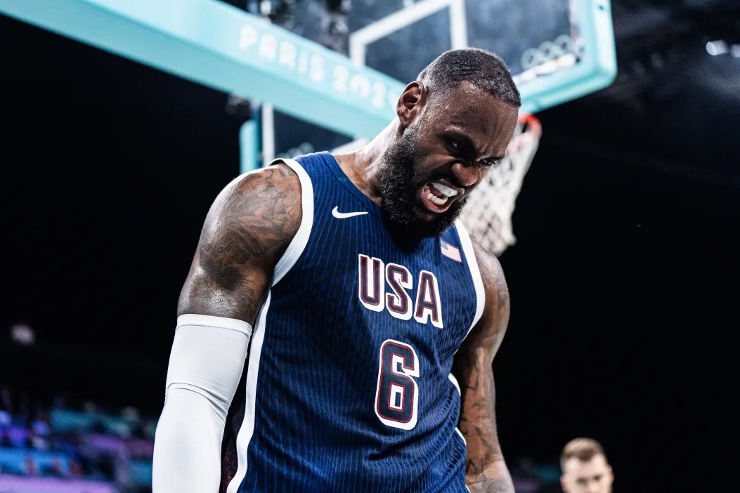 11 años, 11 meses y dieciséis días después, vuelve LeBron James con un claro objetivo