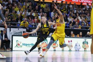 El último pretendiente de Kyle Guy está en Italia