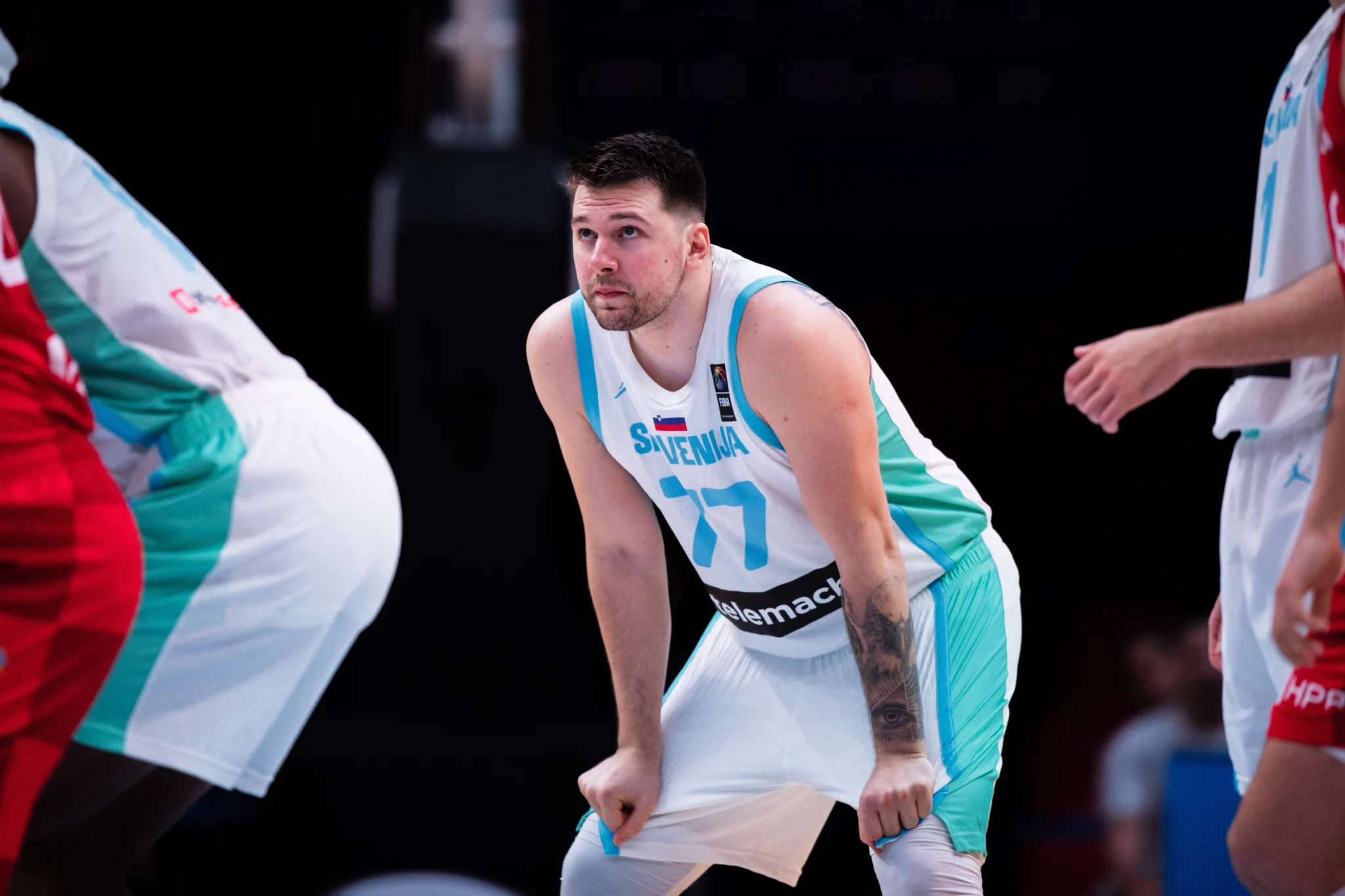 La ‘cenicienta’ se rebela: Se le complican los Juegos Olímpicos a Luka Doncic