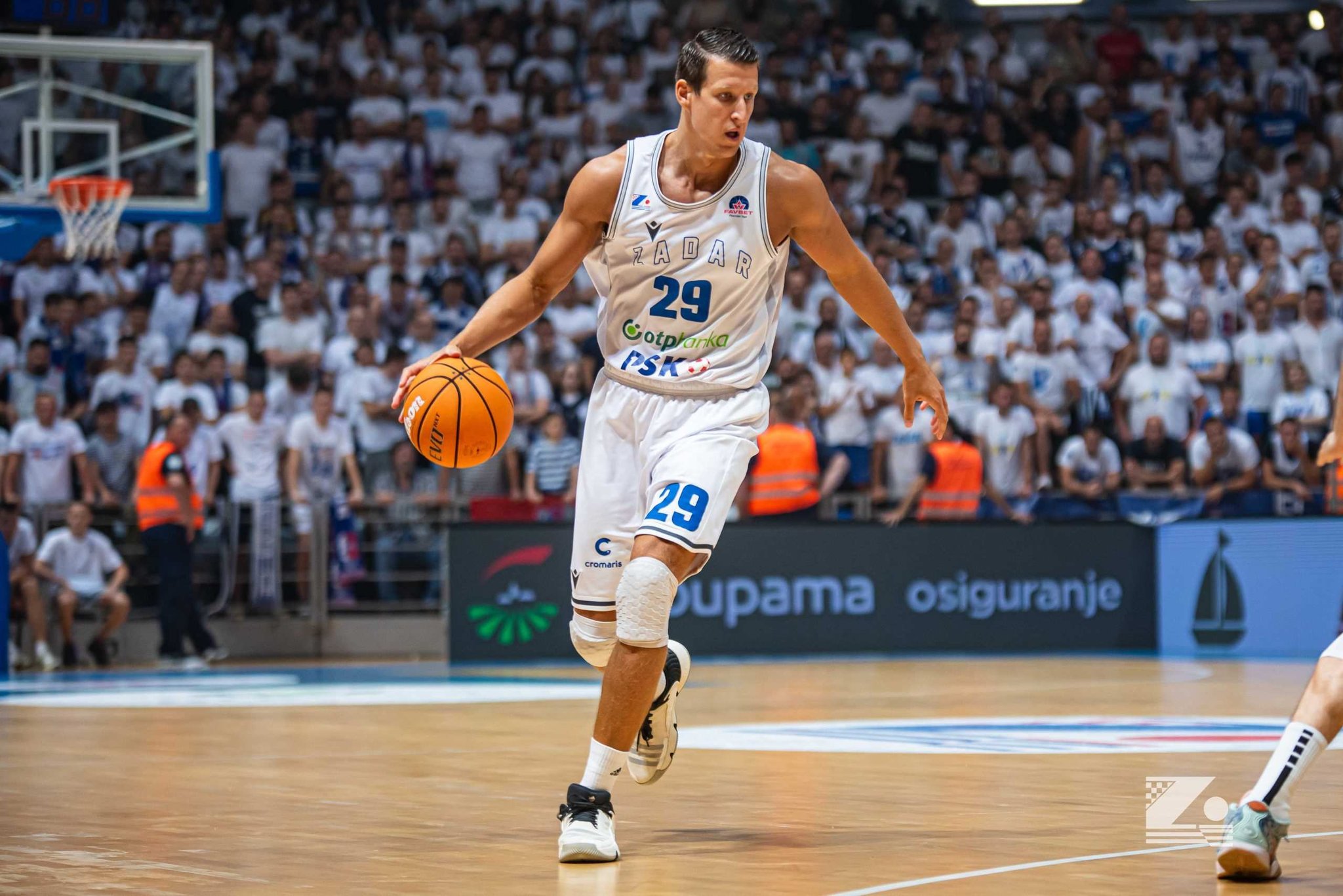 El Lleida pide al Valencia la cesión de este jugador…¡y no ha debutado como taronja!