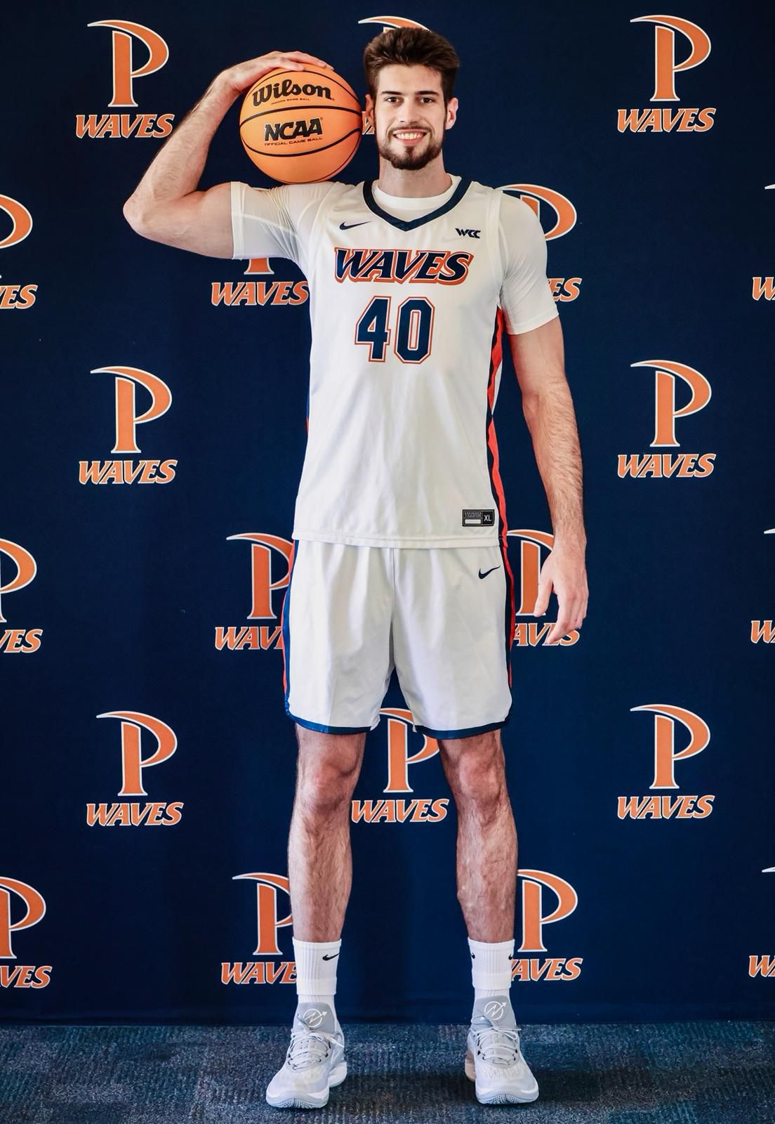 Alonso Faure: “Queremos llevar a Pepperdine al March Madness”