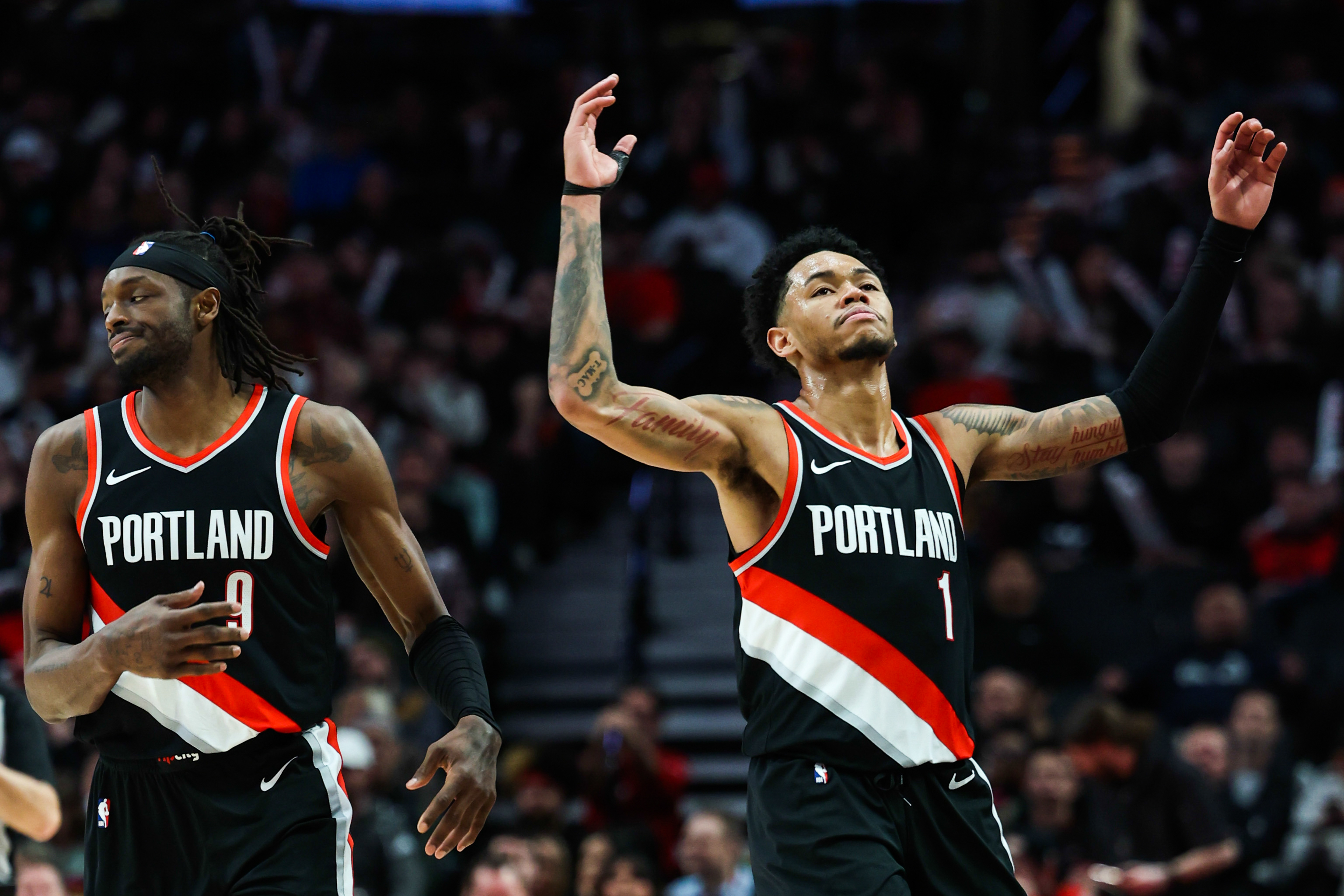 Las razones por las que los Blazers quieren deshacerse de Simmons y Grant