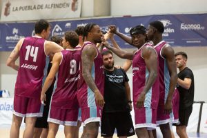 El Hiopos Lleida busca un pívot contrastado, pero tiene otras opciones