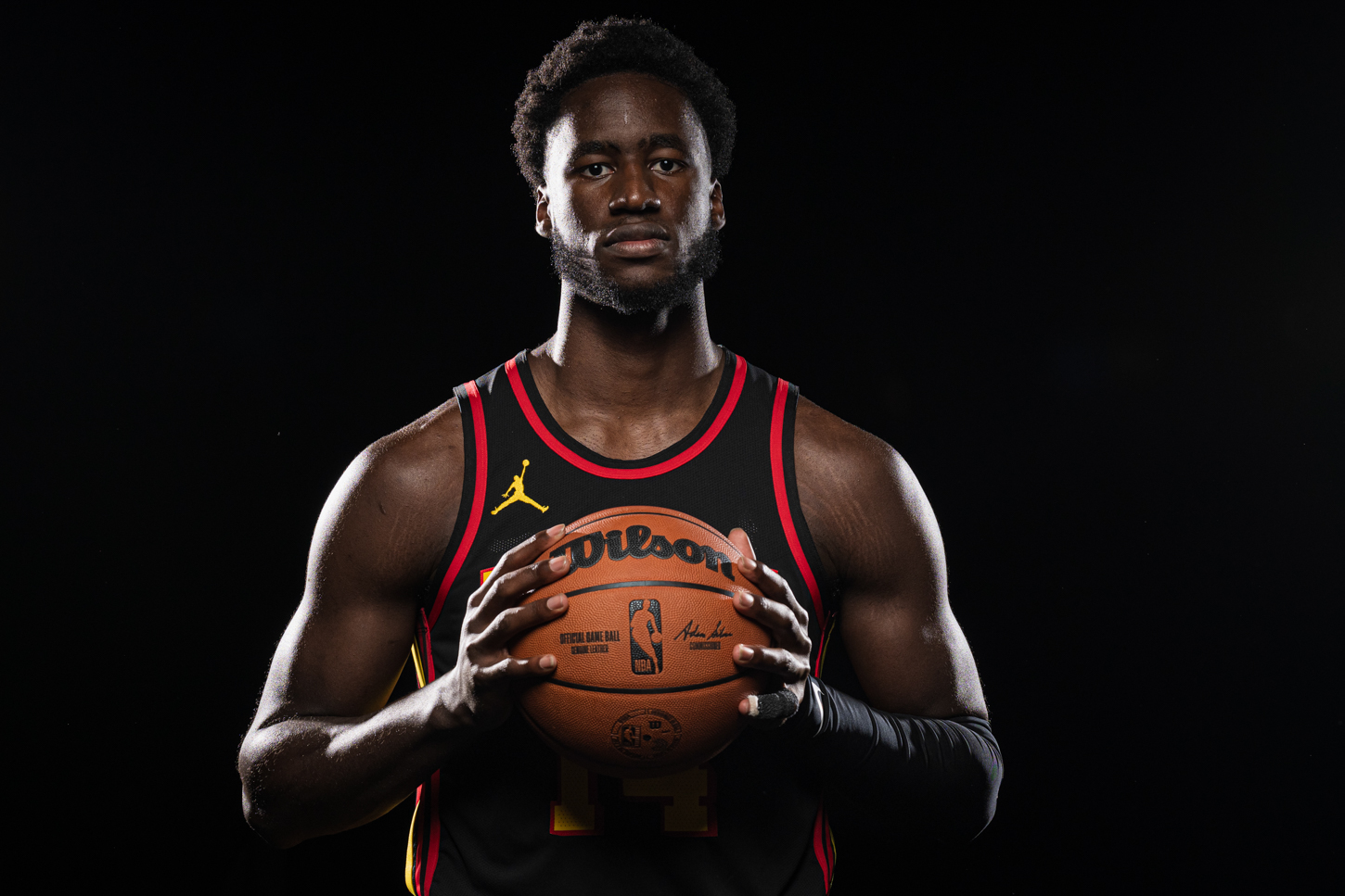 Renuncia a la NBA con 21 años: “Quiero ser sacerdote”