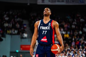 Damien Inglis define su futuro y no jugará la Euroliga