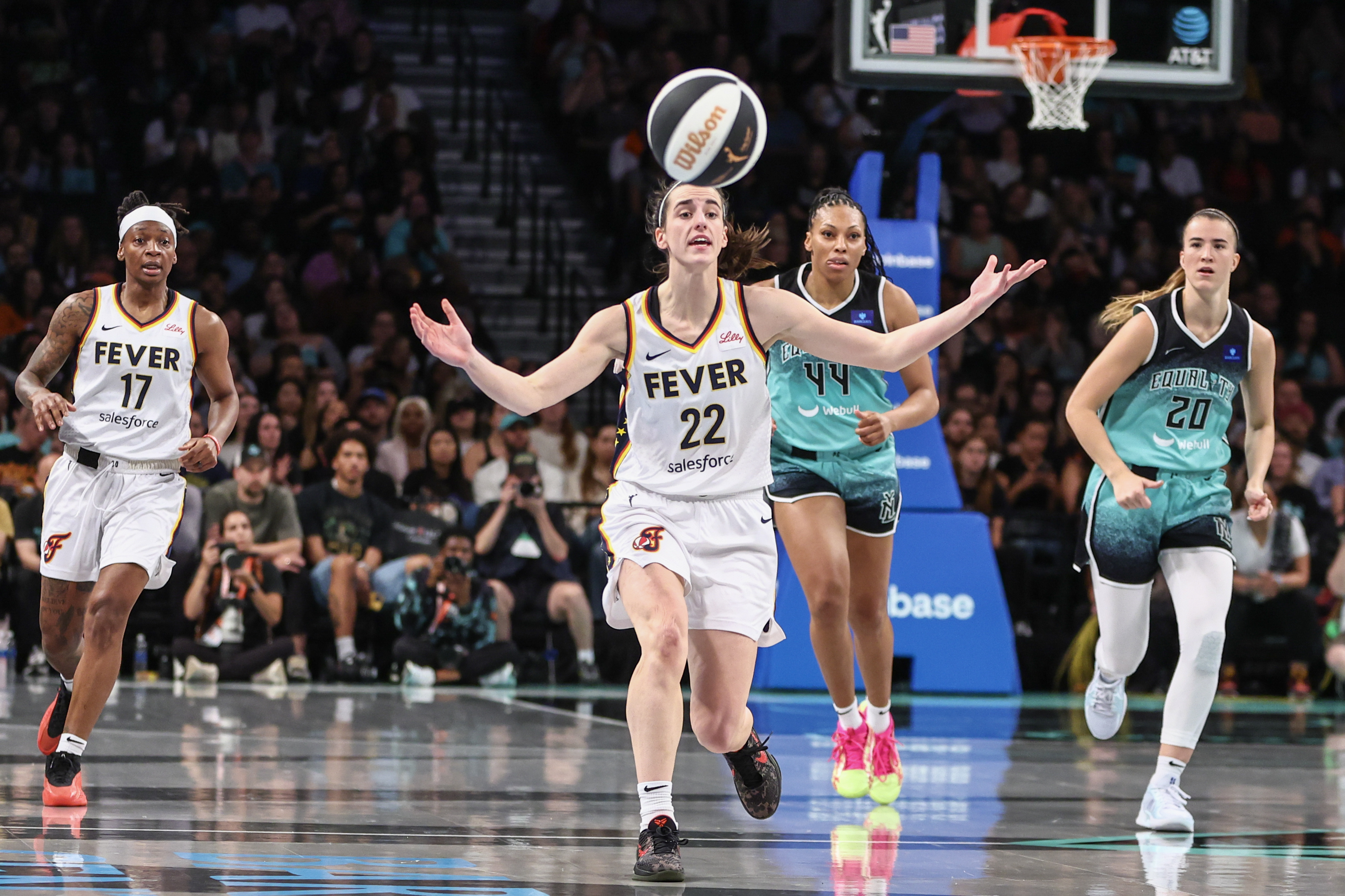 Una histórica Caitlin Clark duda tras la WNBA: estas son las opciones