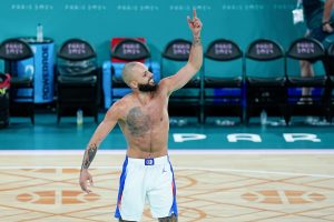 ¡Se acabó el culebrón! Evan Fournier elige equipo y cumple un deseo