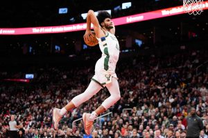 Un jugador de Milwaukee Bucks sufrió un accidente de tránsito