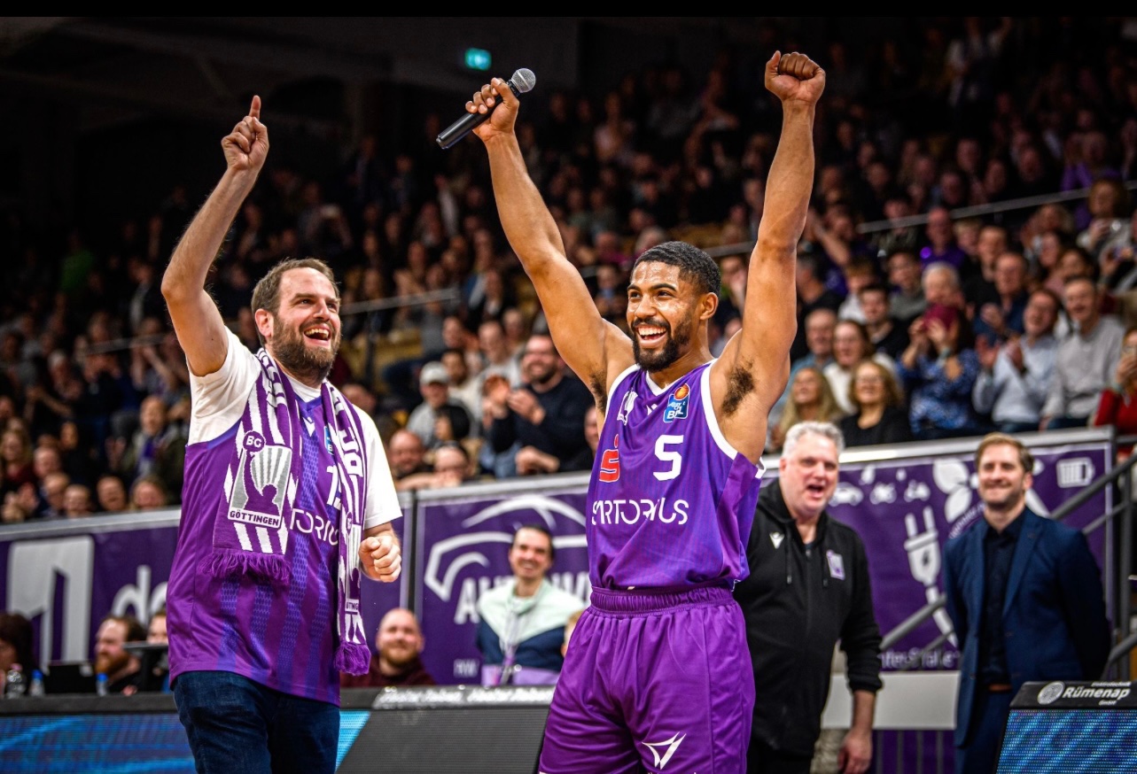 Non-stop de Maccabi Tel Aviv: a Malik Parsons se le une un base de Aris