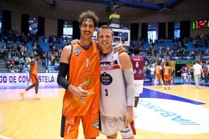 Festival de triples del tirador de Obradoiro y el rival se rinde: “Estará en ACB”