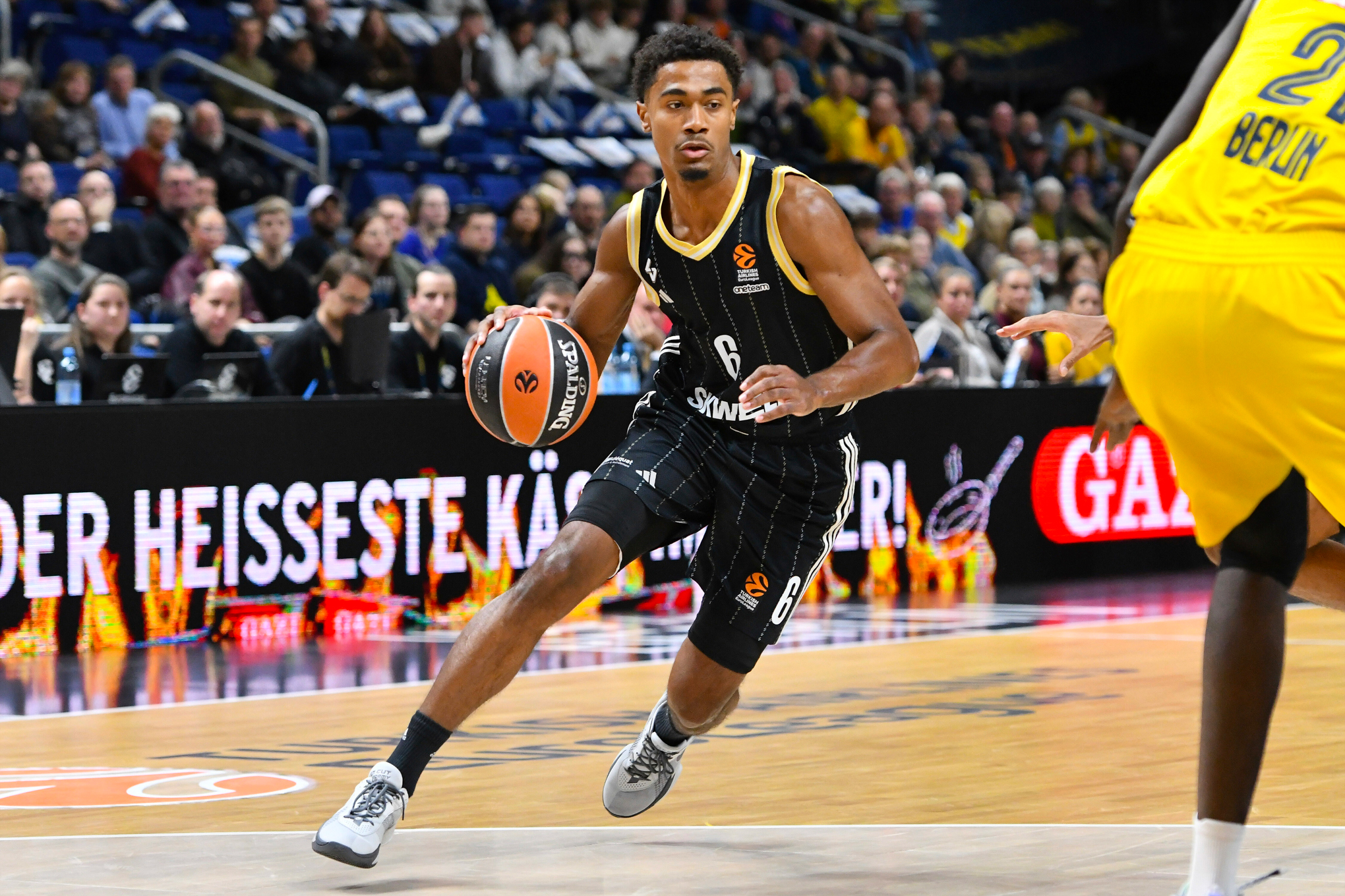 El francés que sigue los pasos de Tony Parker y es el gran peligro en Euroliga