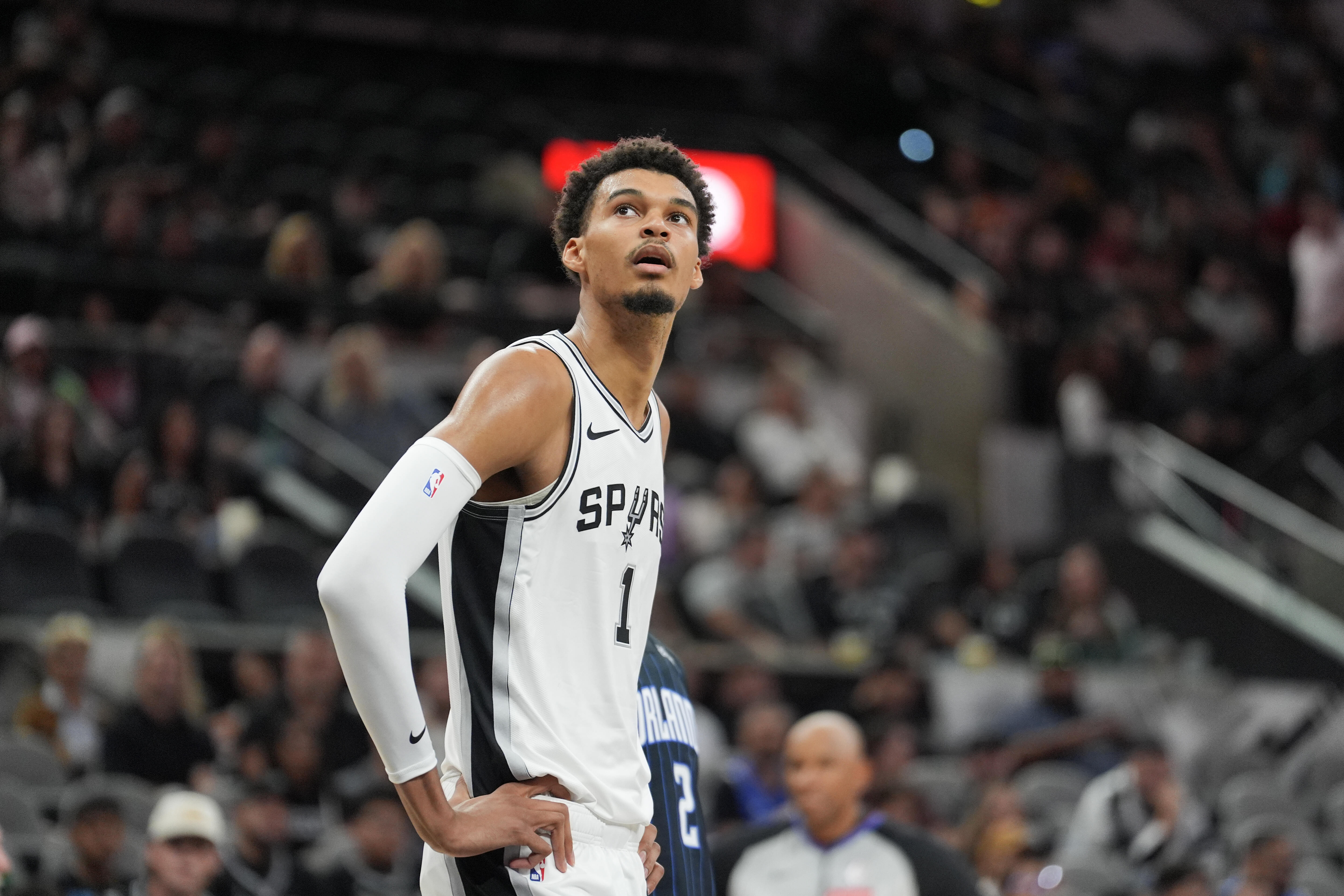 ¿La NBA le robó un rebote a Wembanyama? Polémica en las redes por una estadística