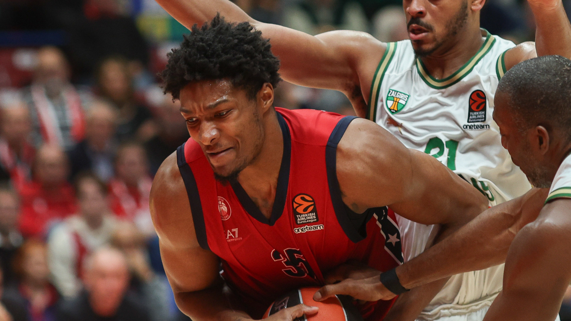 Olimpia Milano quiere solucionar sus problemas: busca salida para uno de sus fichajes