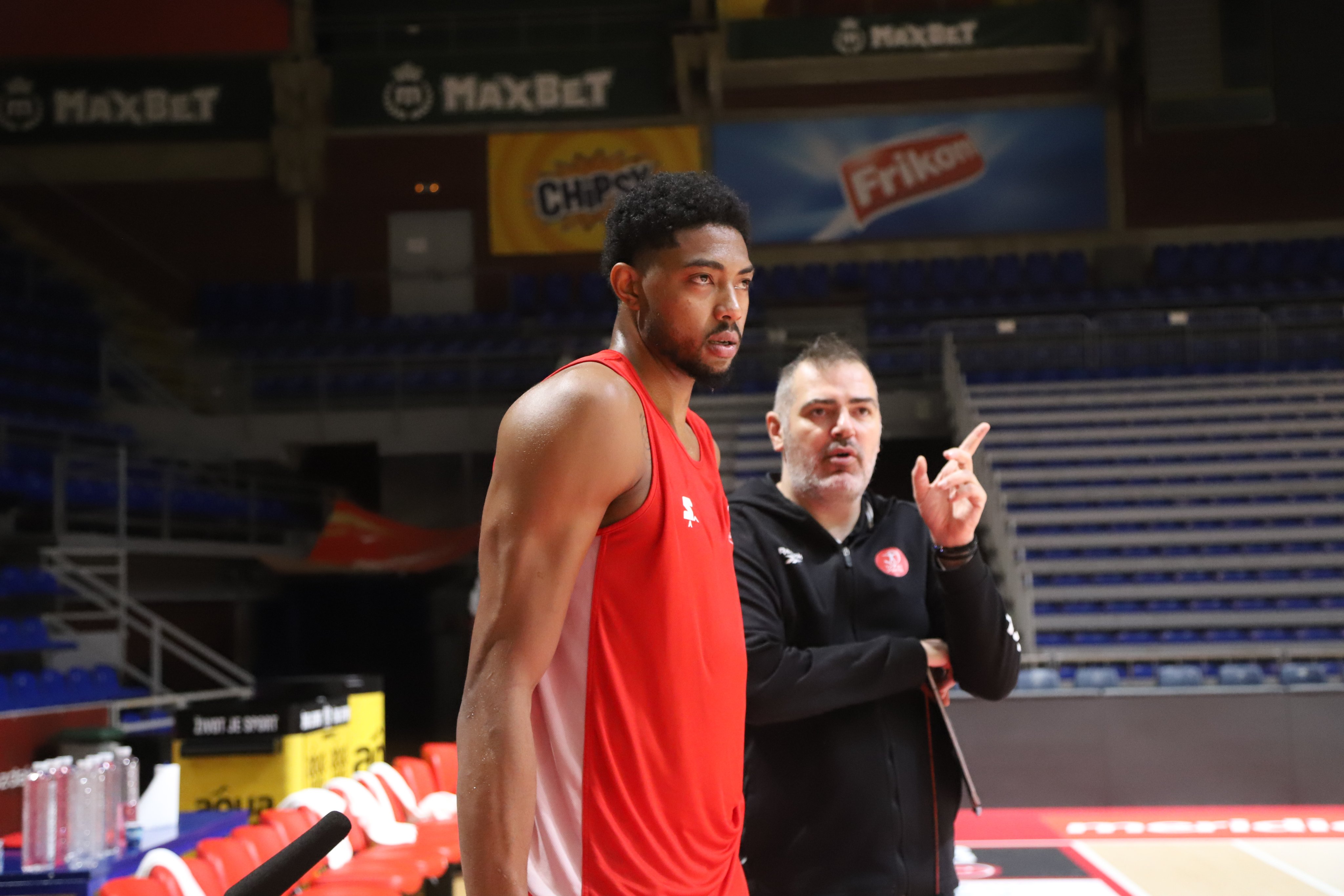 Real Madrid y un segundo equipo de Euroliga aguardan la decisión de Bruno Caboclo