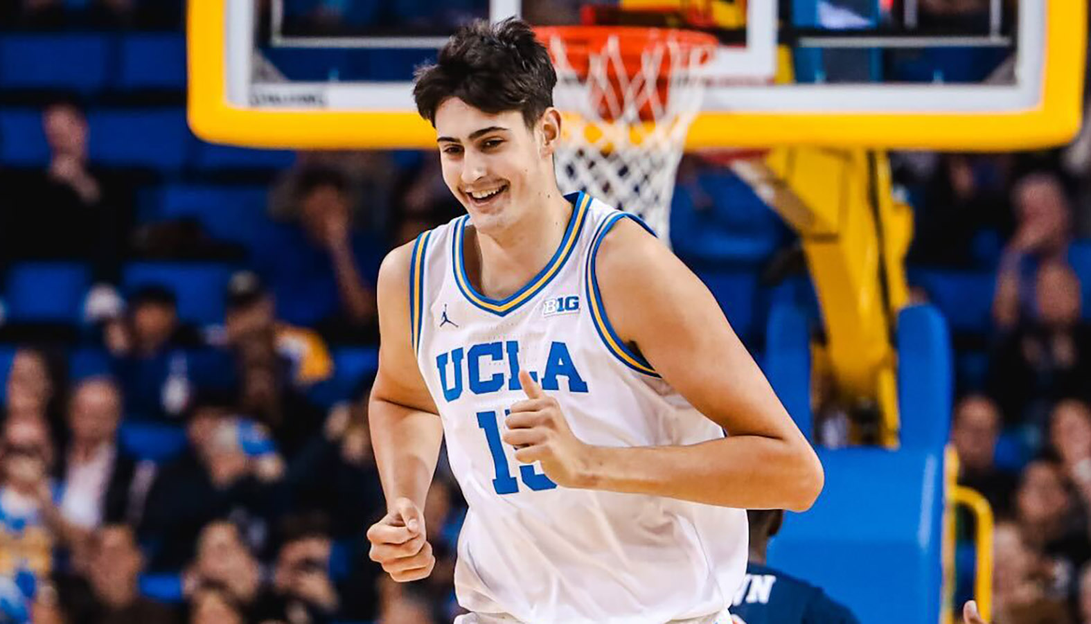 Aday Mara provoca una explosión desde el banquillo