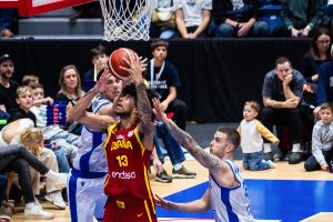 Izan Almansa toma las medidas a la NBL y sube puestos en el Draft NBA