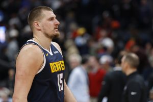 Un experto en NBA criticó duramente a Jokic por pesar 128 kg