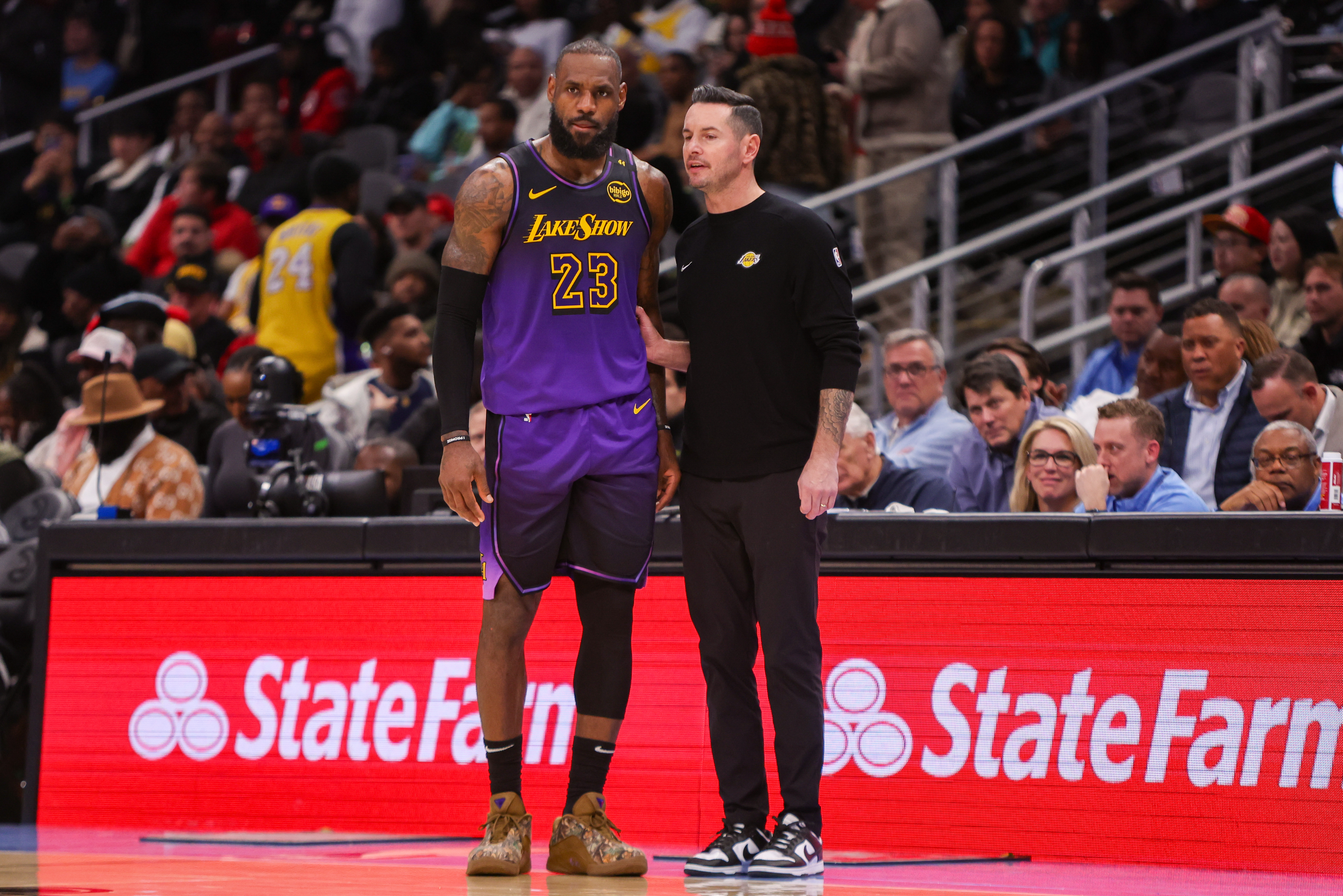 Las tres posiciones que los Lakers quieren reforzar en el mercado