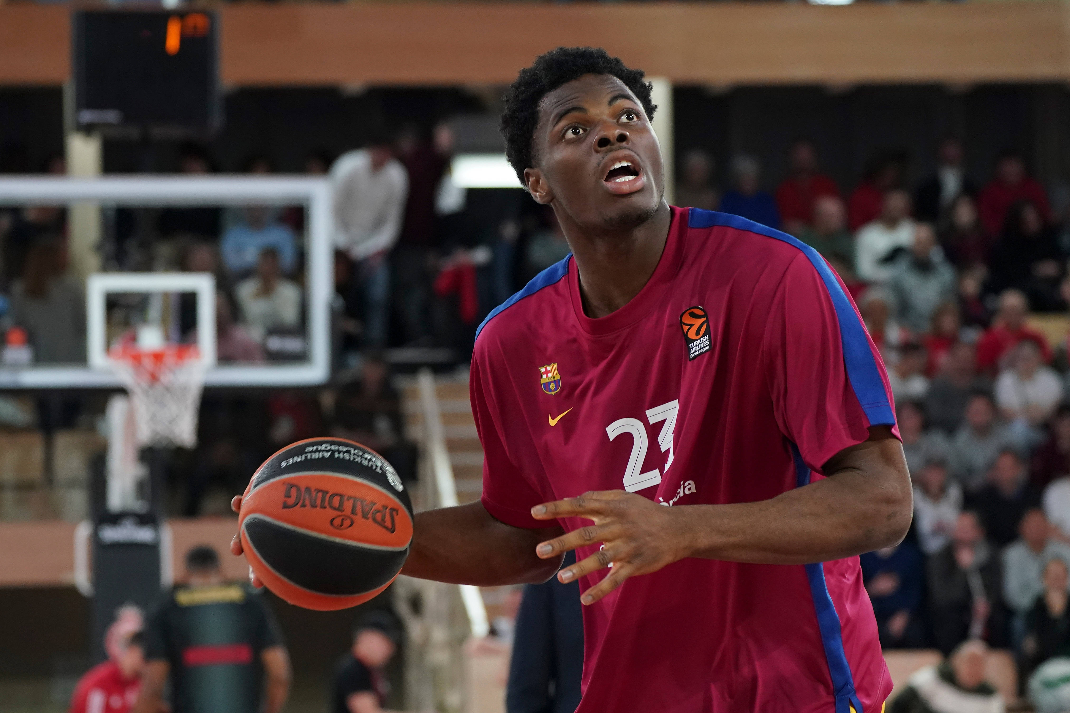 Este pívot del Barça Basket se aleja de la NBA