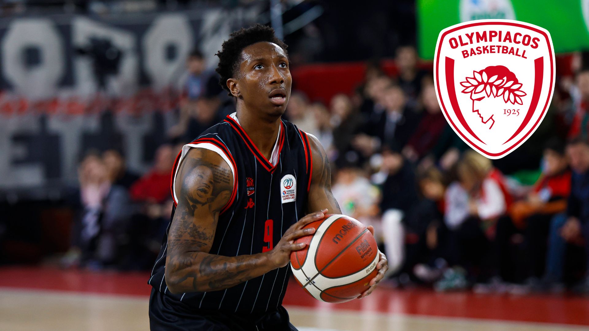 Olympiacos se lanza a por un ex NBA que la está rompiendo en Champions