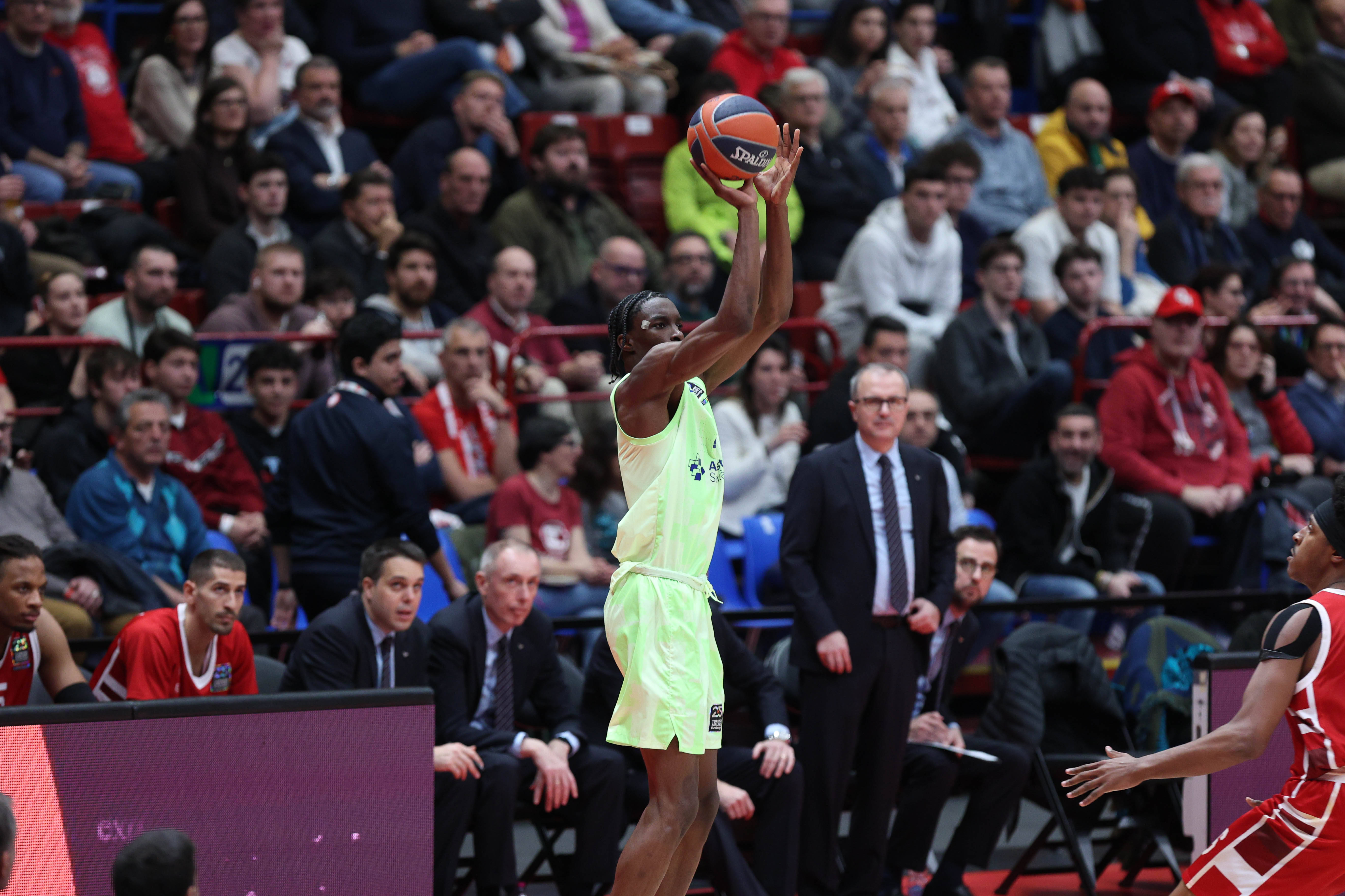 Barça Basket retiene a su joven estrella y le ‘prohíbe’ viajar a Estados Unidos