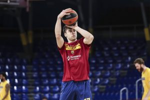 ¿Debe fichar el Barça Basket sustituto para Juan Núñez?