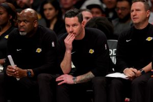 Redick se enojó con sus jugadores tras perder contra Nets: “No entiendo qué hicieron”