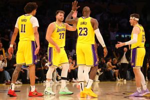 Los Ángeles Lakers definirán su futuro en los 8 días del terror