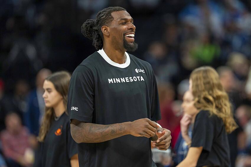 Rumores NBA: Naz Reid podría cambiar de conferencia para acompañar a una estrella