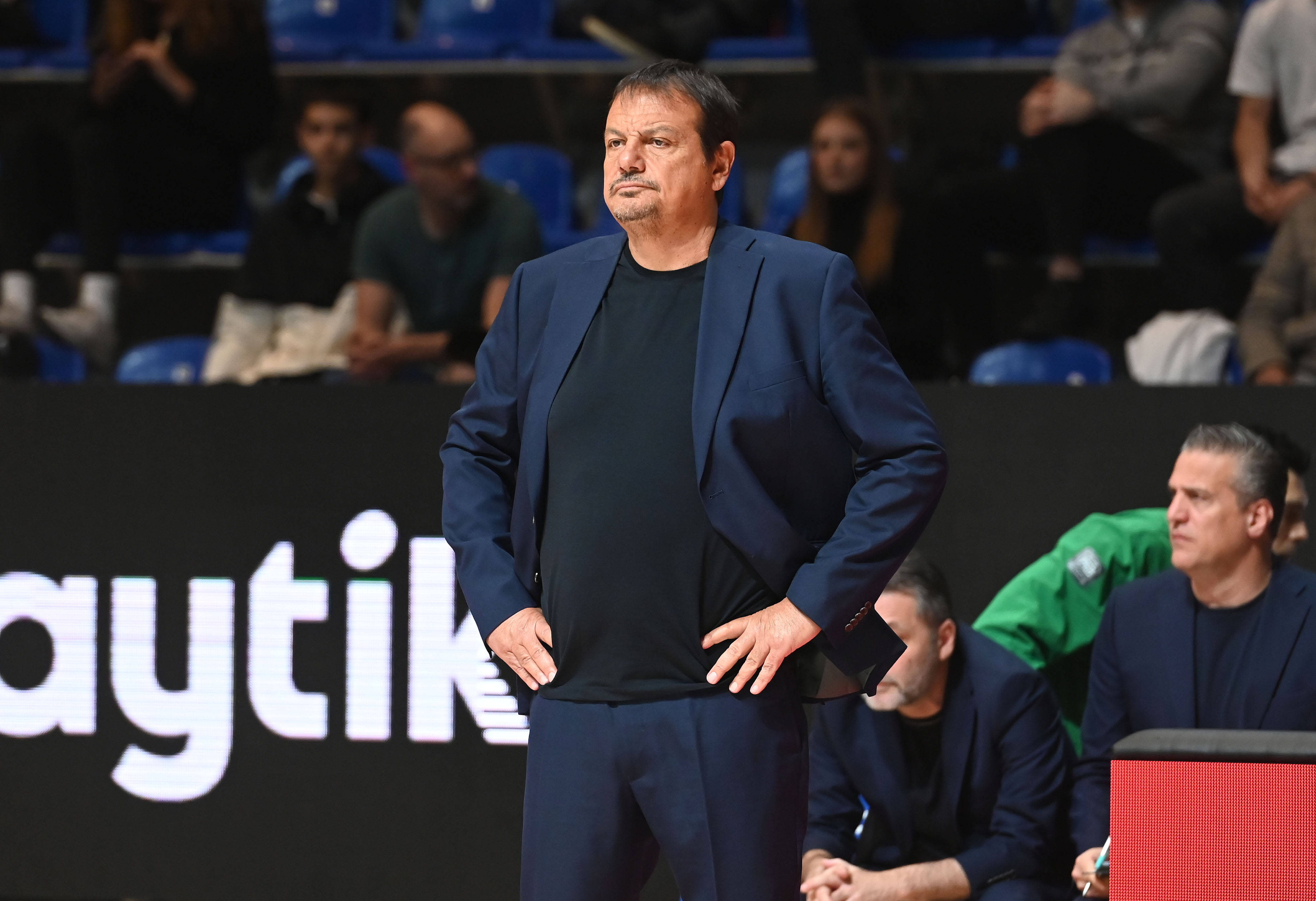 Ataman habla claro sobre los rumores de su estrella en Panathinaikos y defiende a otra