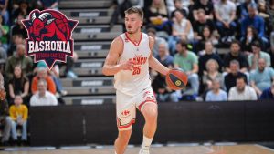 Baskonia busca un ala-pívot y aspira al jugador más mejorado de Francia