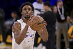 ¿Qué pasará con Bronny James en Los Ángeles Lakers la próxima temporada?