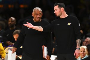 Revelan que Los Ángeles Lakers quieren a un pivot desconocido: “Son fanáticos de él”