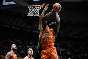 En Serbia dan por hecho el fichaje de este jugador de Valencia Basket