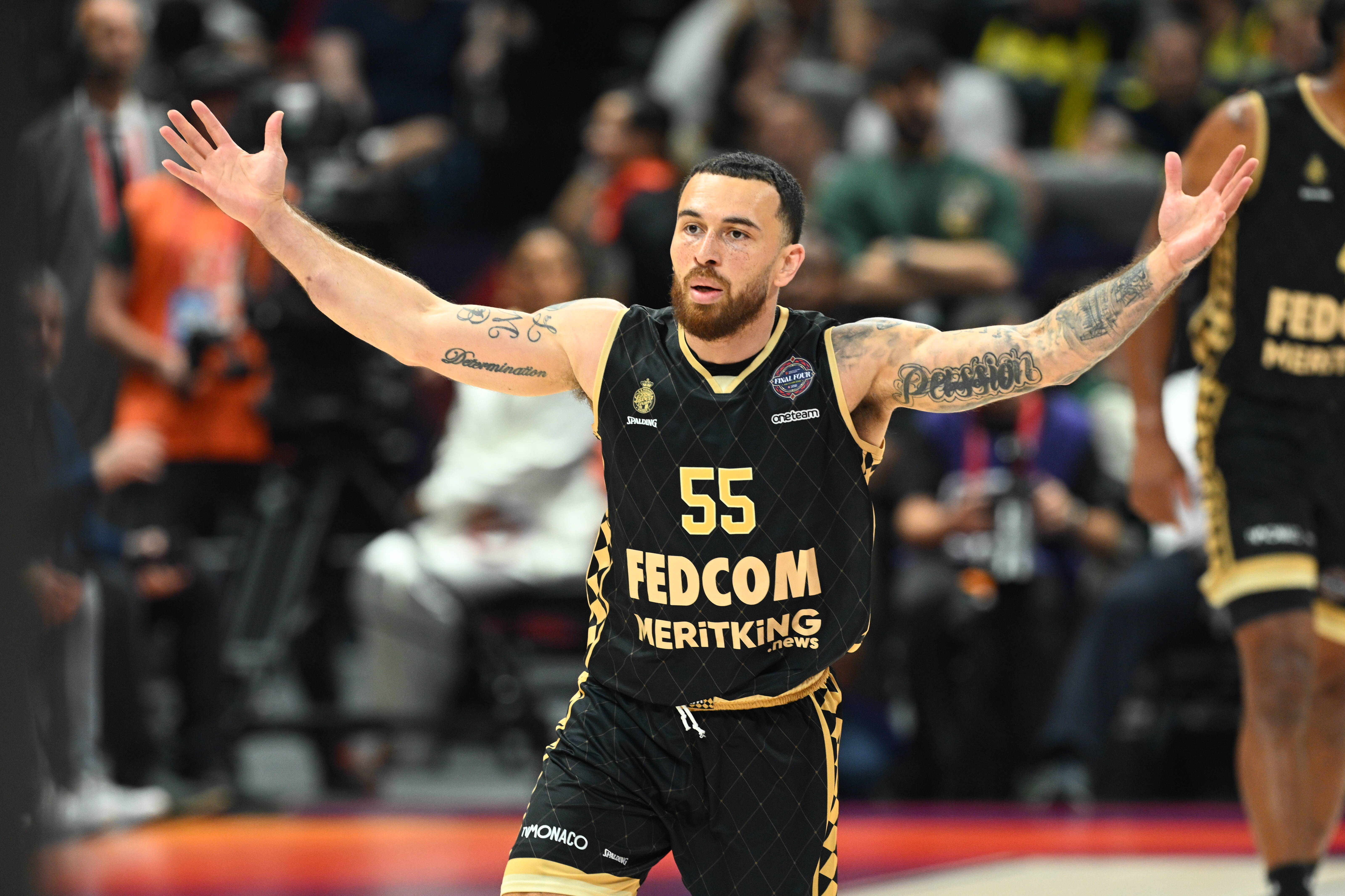 No es nuevo, estas son las 7 polémicas más gordas de Mike James