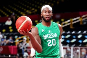 Lakers puede tener la última pieza: el perfil deseado es cortado por Hornets