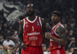 Un muro invisible que ya no estará: salida sorpresa en Belgrado