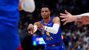 ¿Qué trama Russell Westbrook?