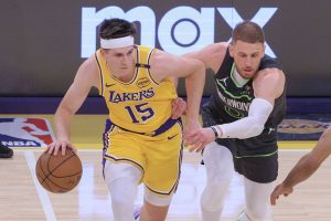 Austin Reaves se gana el foco en los Lakers: liderazgo silencioso y señales de un equipo con propósito