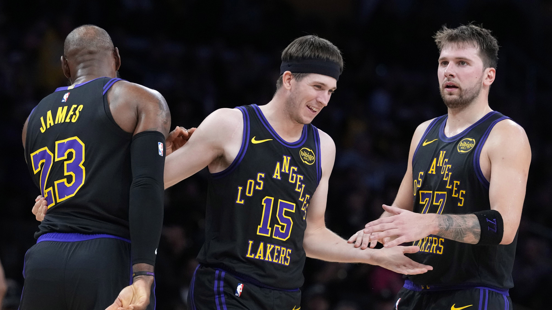 La nueva dupla de Los Ángeles que pone a temblar al Oeste: ¿Quiénes son los nuevos motores ofensivos de los Lakers?